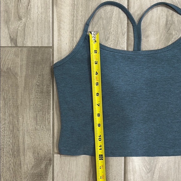 Beyond Yoga Spacedye Slim Racerback Cropped Tank in Washed Denim - Picture 9 of 9
